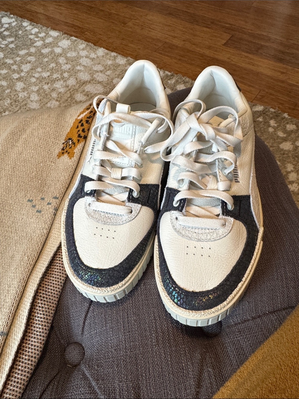 Puma Women's Cream Sneakers with Iridescent Black Accent - Picture 5 of 8